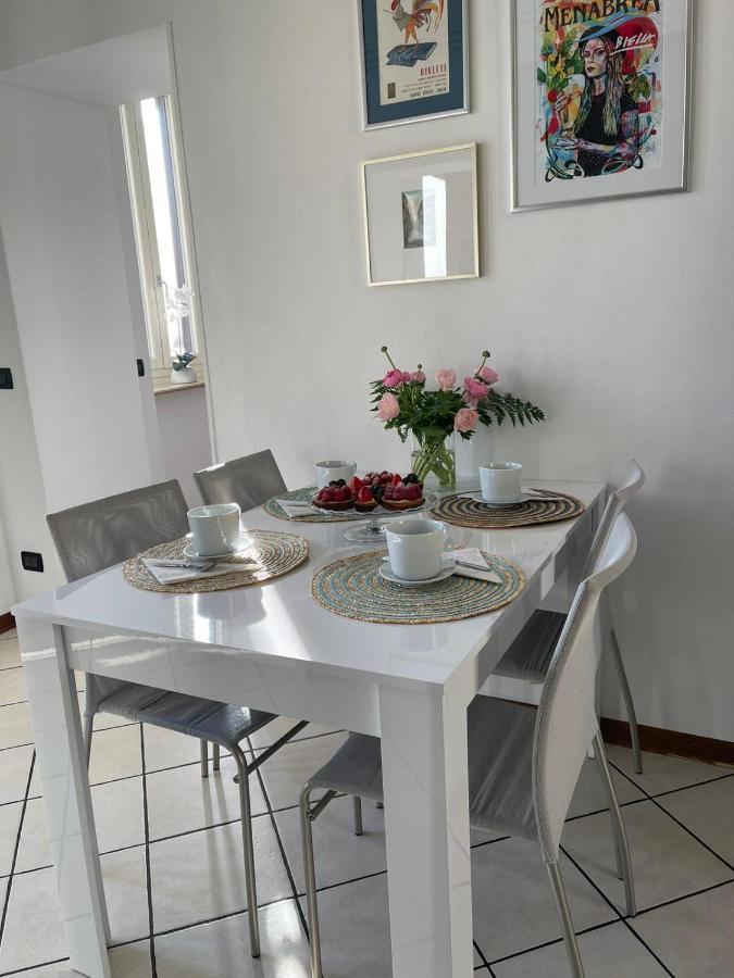 Large, Luxurious Family Apartment In Biella'S Historic Center エクステリア 写真